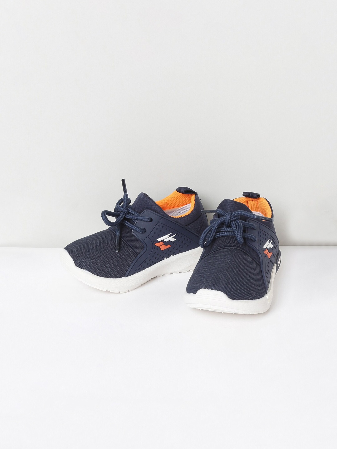 

max Boys Navy Blue Sneakers
