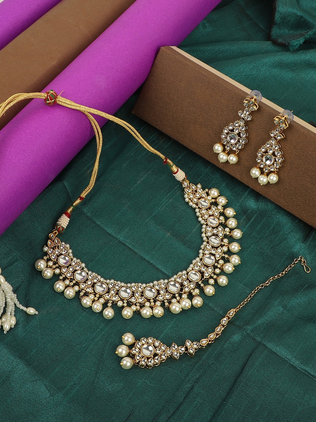 

ANIKAS CREATION Gold-Plated White Pearl Choker Necklace Jewellery Set