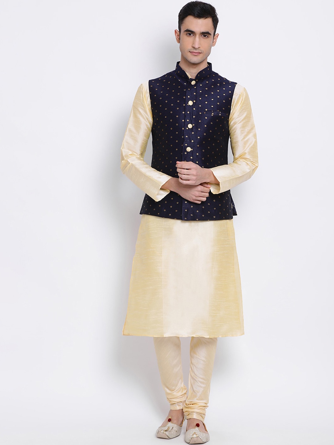

Sanwara Men Beige & Navy Blue Solid Silk Kurta with Churidar & Jacket