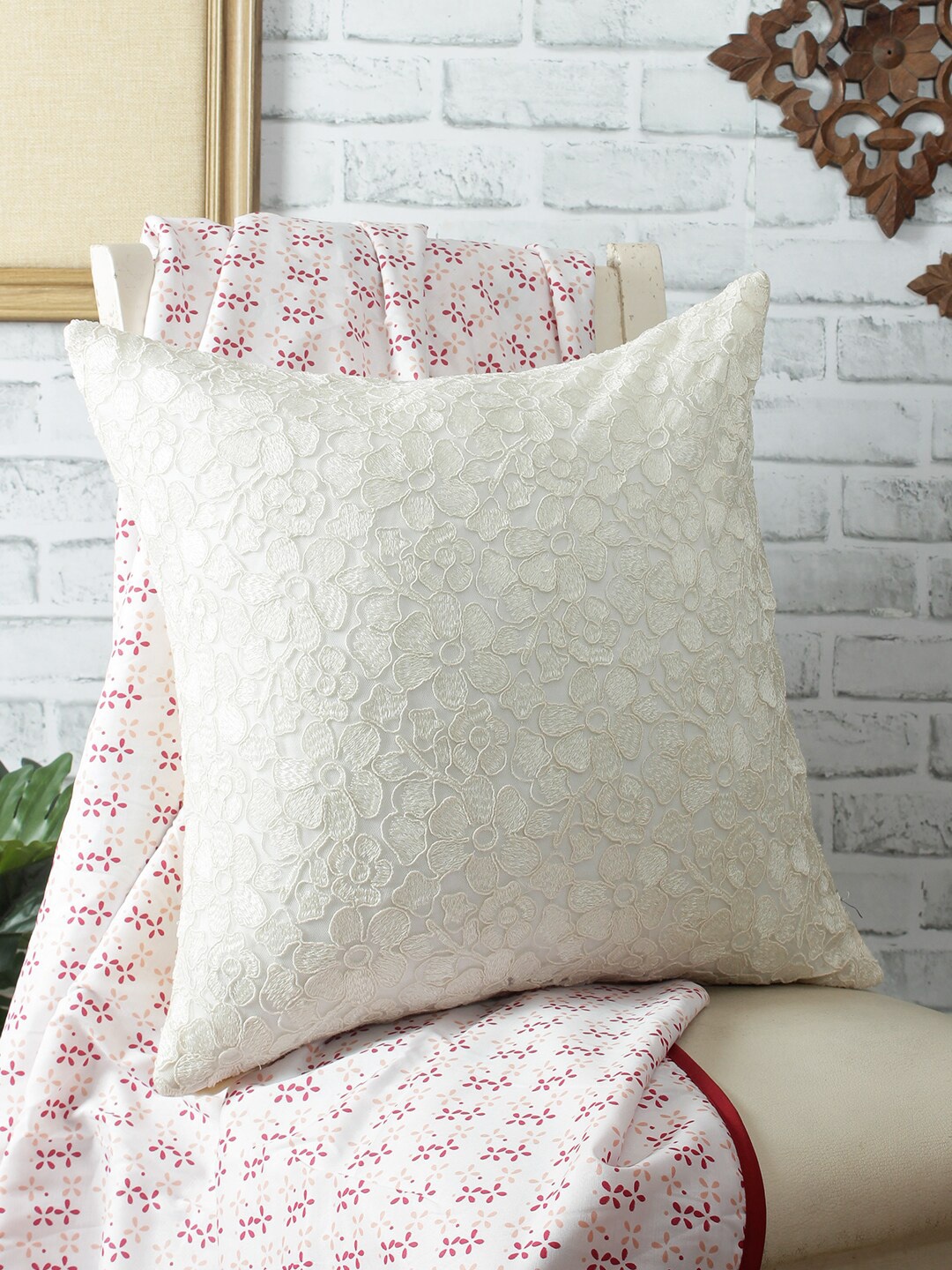 

REME Cream-Coloured Single Embroidered Square Organic Cotton Cushion Cover