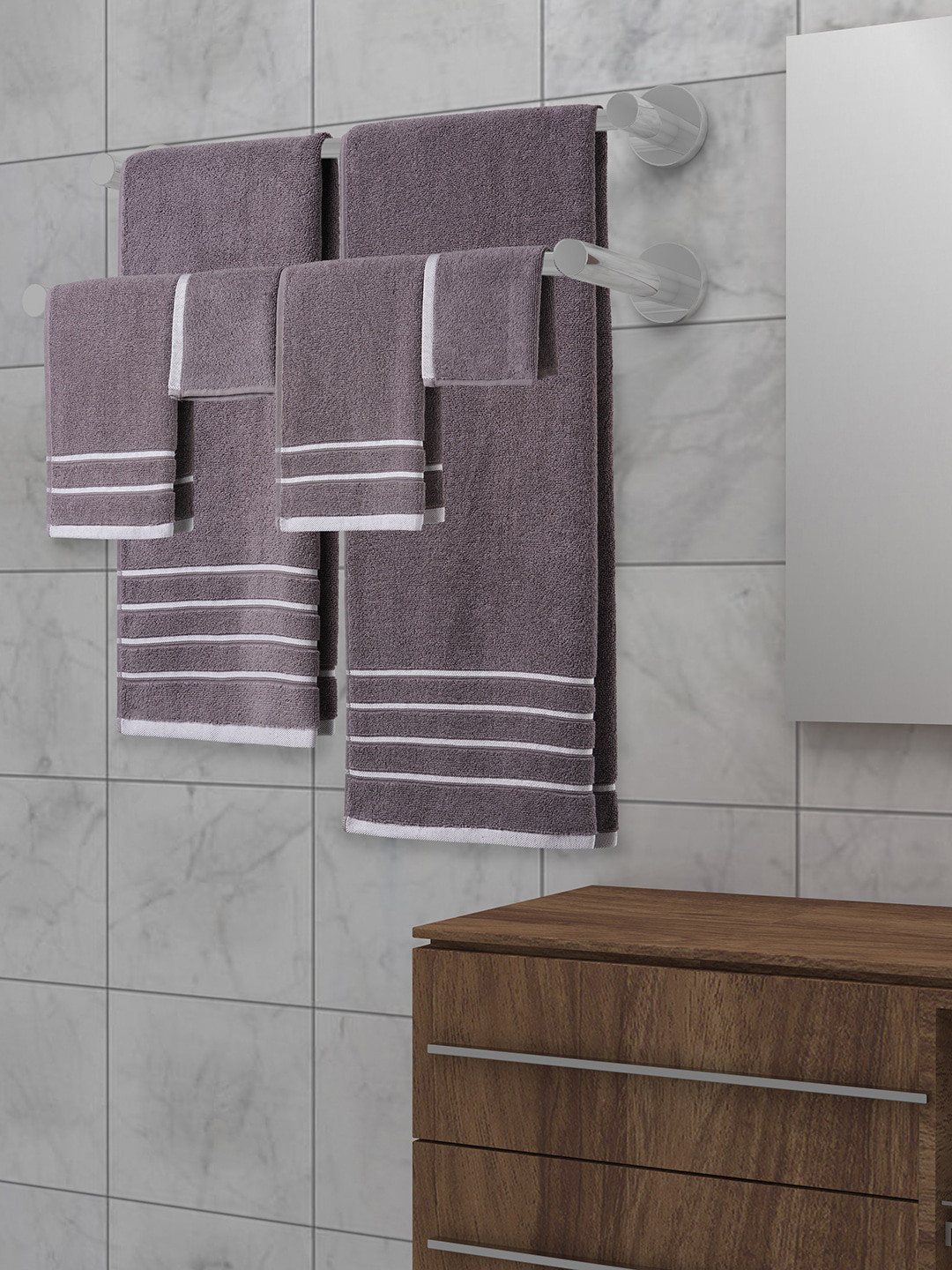

MARK HOME Set Of 6 Grey & White Solid 100% Cotton 500 GSM Zero Twist Anti Bacterial Treated Towels