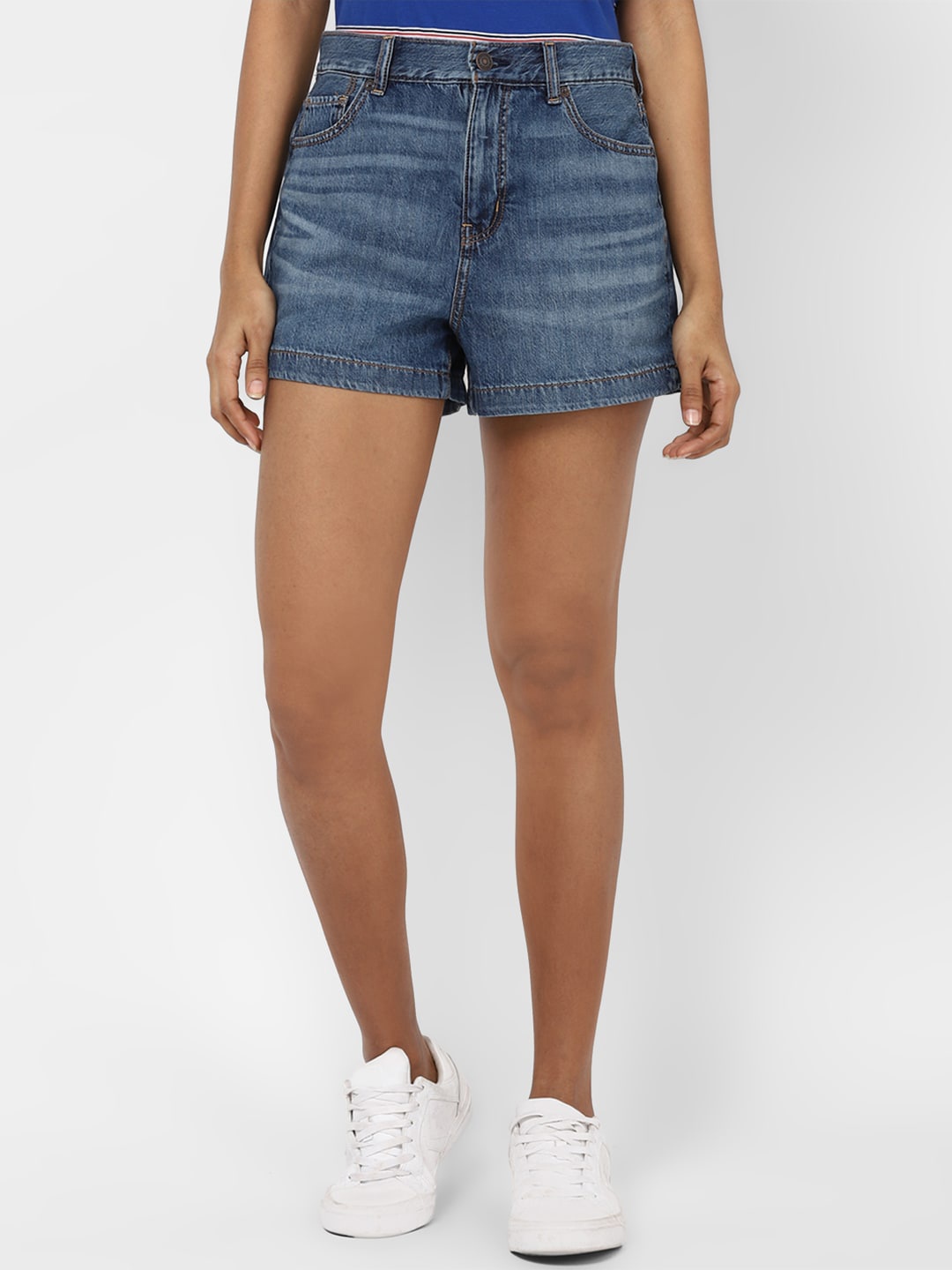 

AMERICAN EAGLE OUTFITTERS Women Blue Solid Regular Fit Denim Shorts