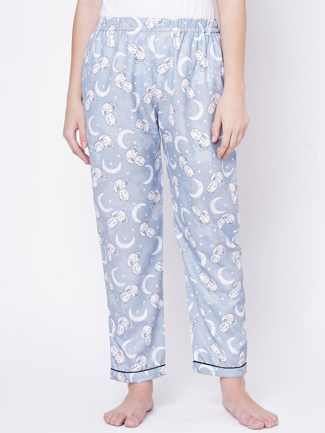 

FashionRack Women Grey & White Printed Lounge Pants