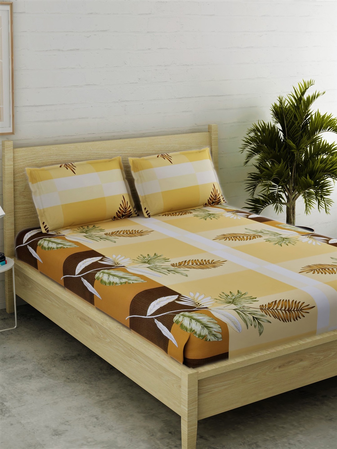 

EverHOME Yellow & White Floral 210 TC Cotton 1 Queen Bedsheet with 2 Pillow Covers