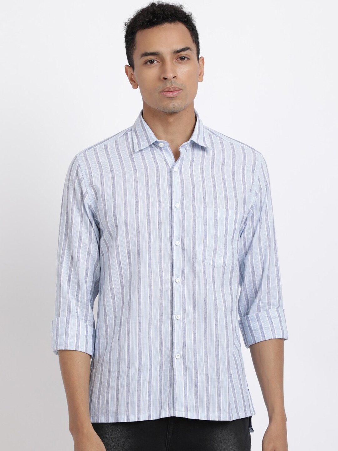 

Bene Kleed Men Blue Slim Fit Striped Casual Shirt