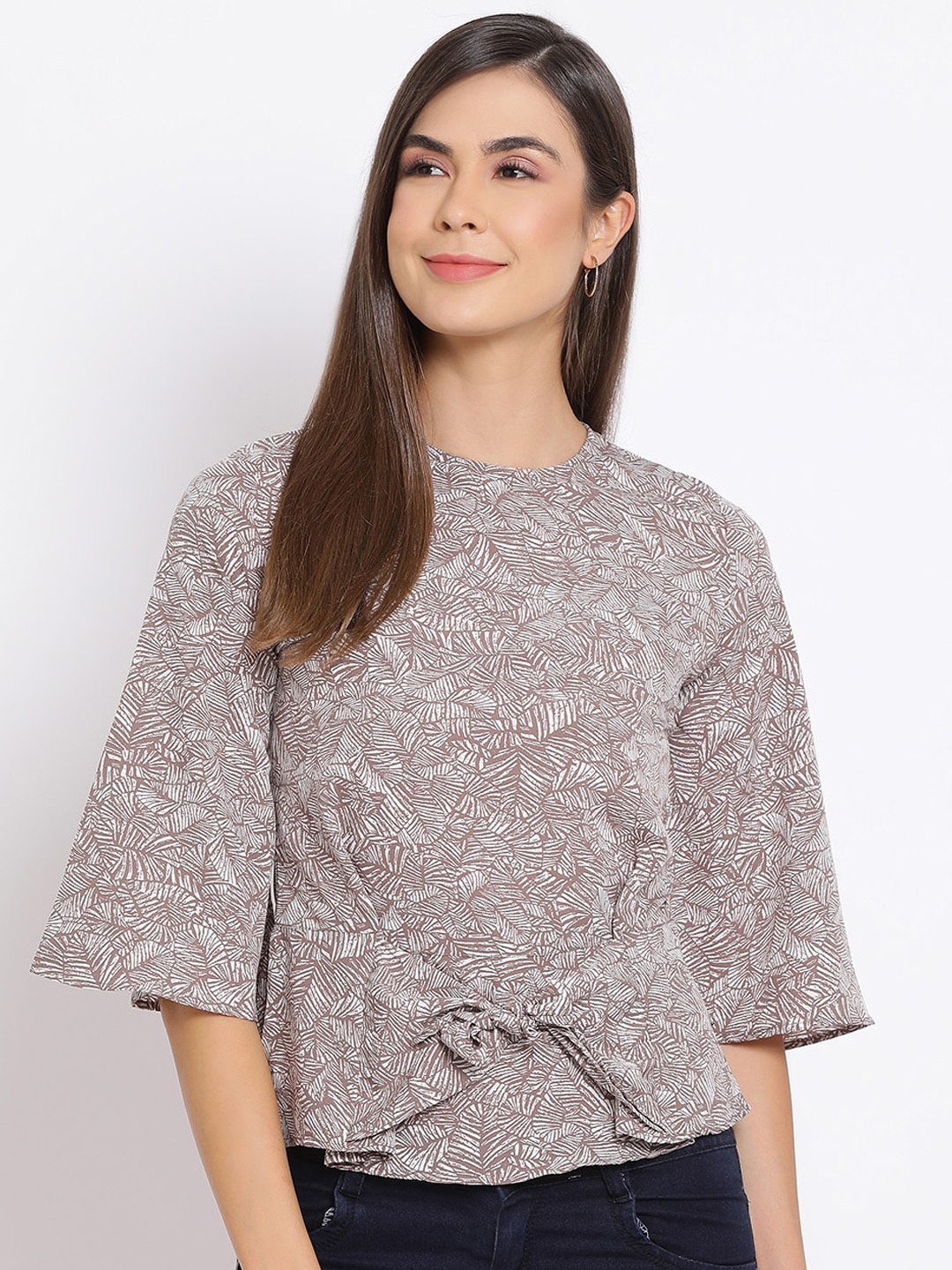 

Oxolloxo Women Brown Printed Cinched Waist Top