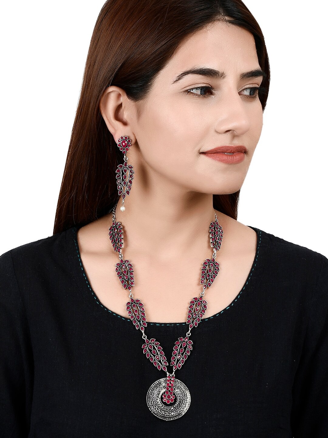 

Silvermerc Designs Oxidised Silver-Plated Pink Stone-Studded Leaf-Shaped Handcrafted Jewellery Set