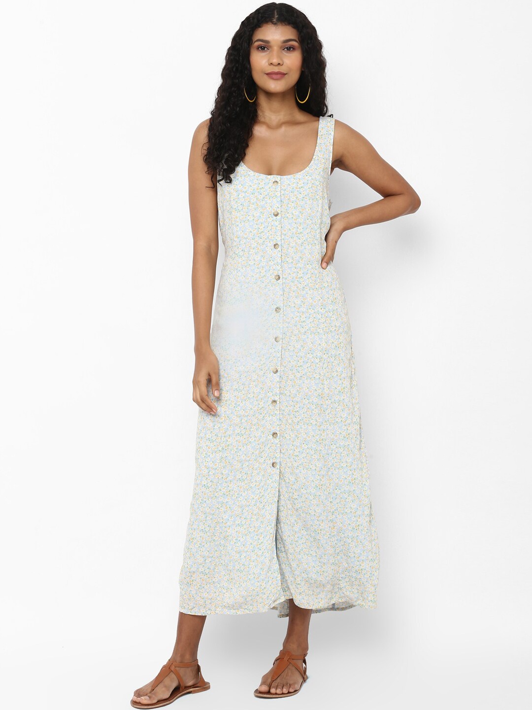 

AMERICAN EAGLE OUTFITTERS Women Blue & Off-White Floral Printed Maxi Dress