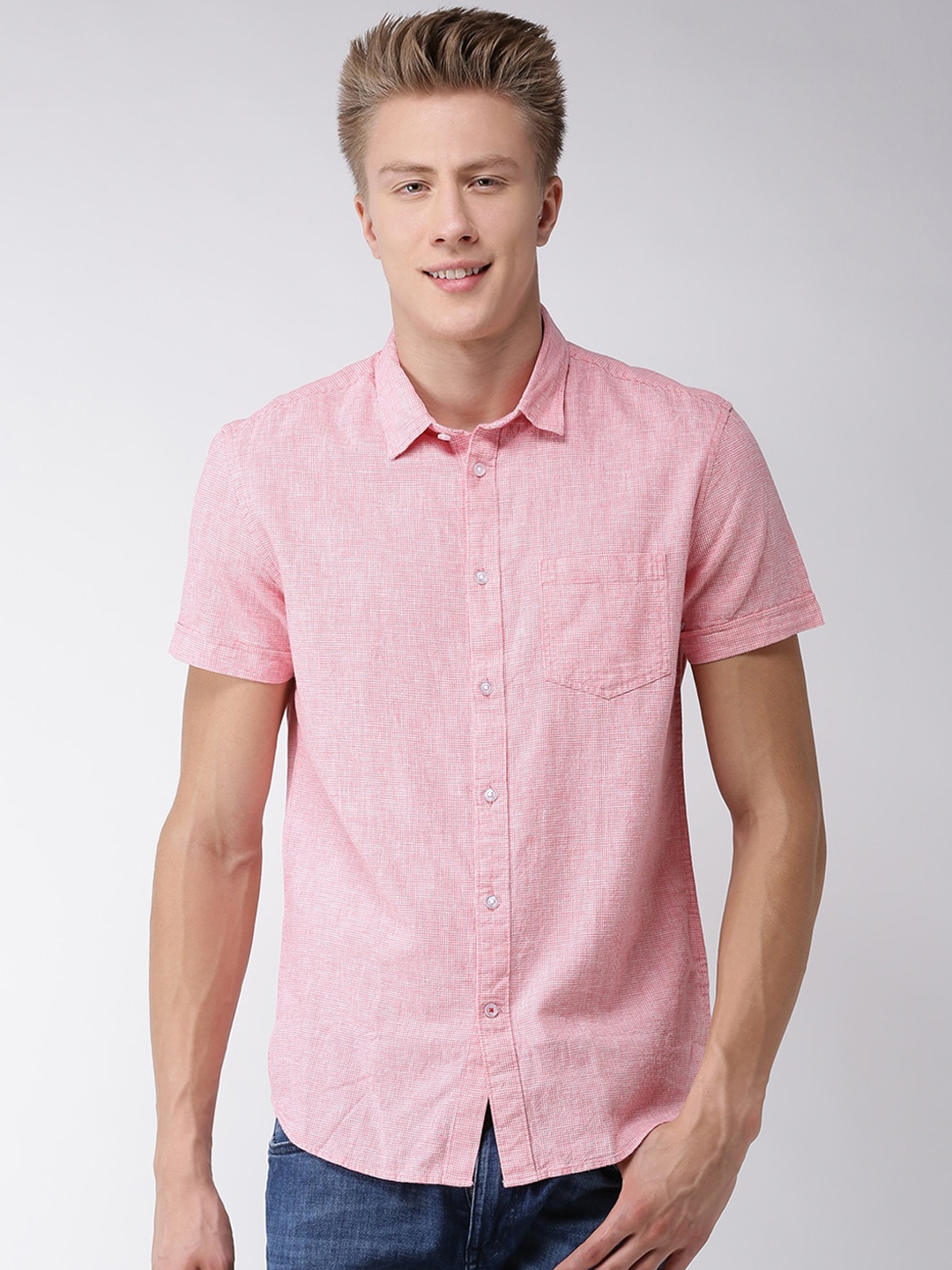 

Celio Men Red Regular Fit Solid Casual Shirt