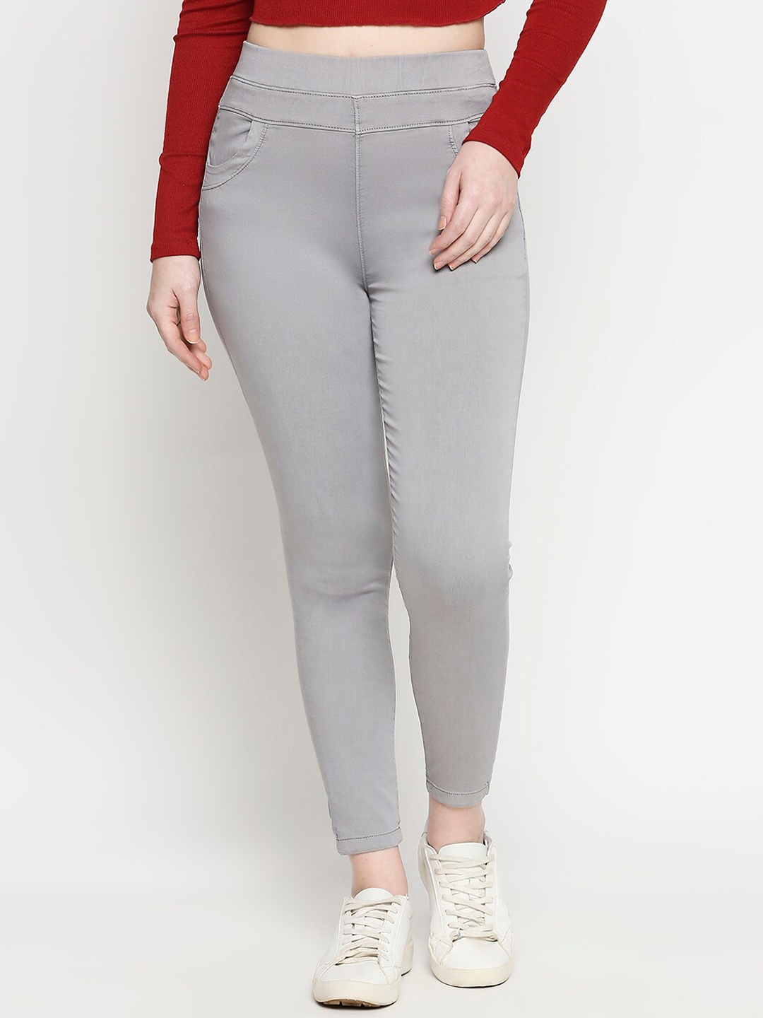 

Kraus Jeans Women Grey Solid Jeggings