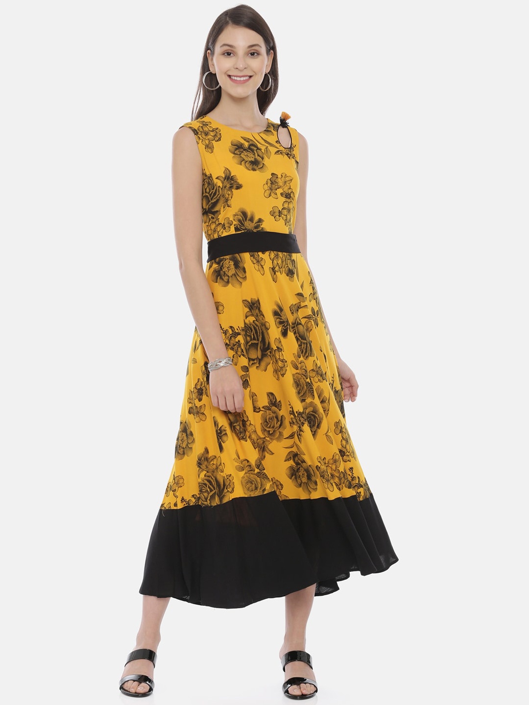 

Neerus Women Yellow & Black Dyed Anarkali Kurta