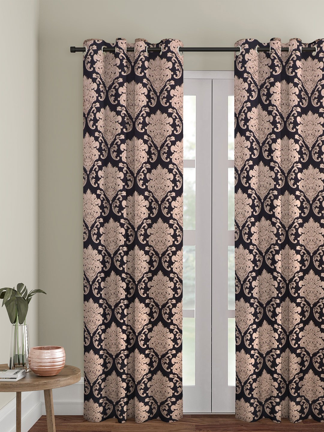 

Cortina Black & Beige Single Digital Printed Door Curtain