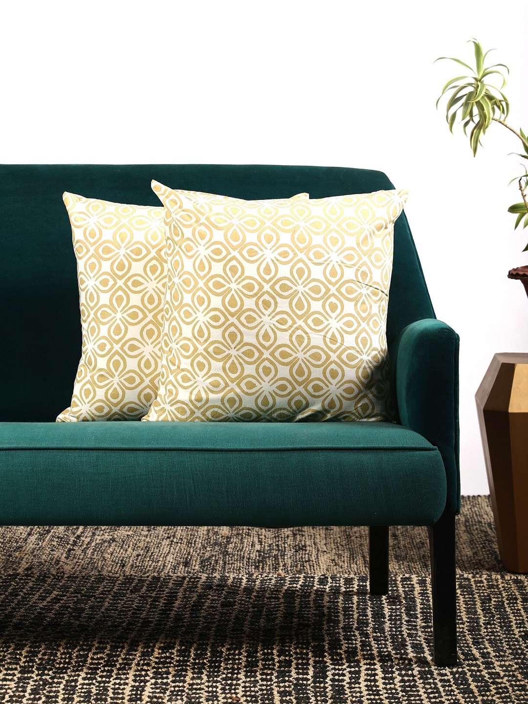 

Contrast Living White & Yellow Set of 2 Floral Square Cushion Covers