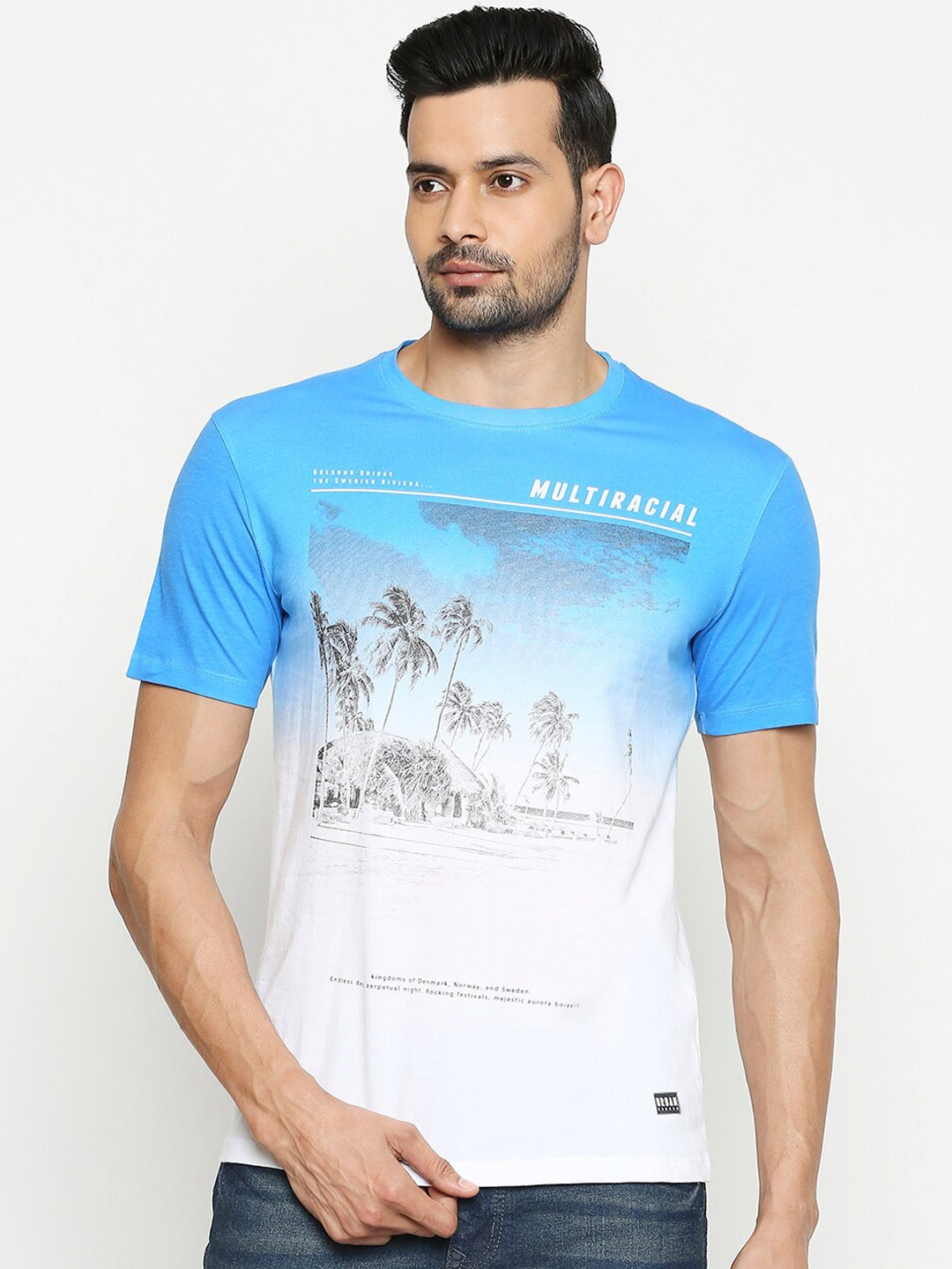 

Urban Ranger by pantaloons Men White & Blue Colorblocked Round Neck T-shirt