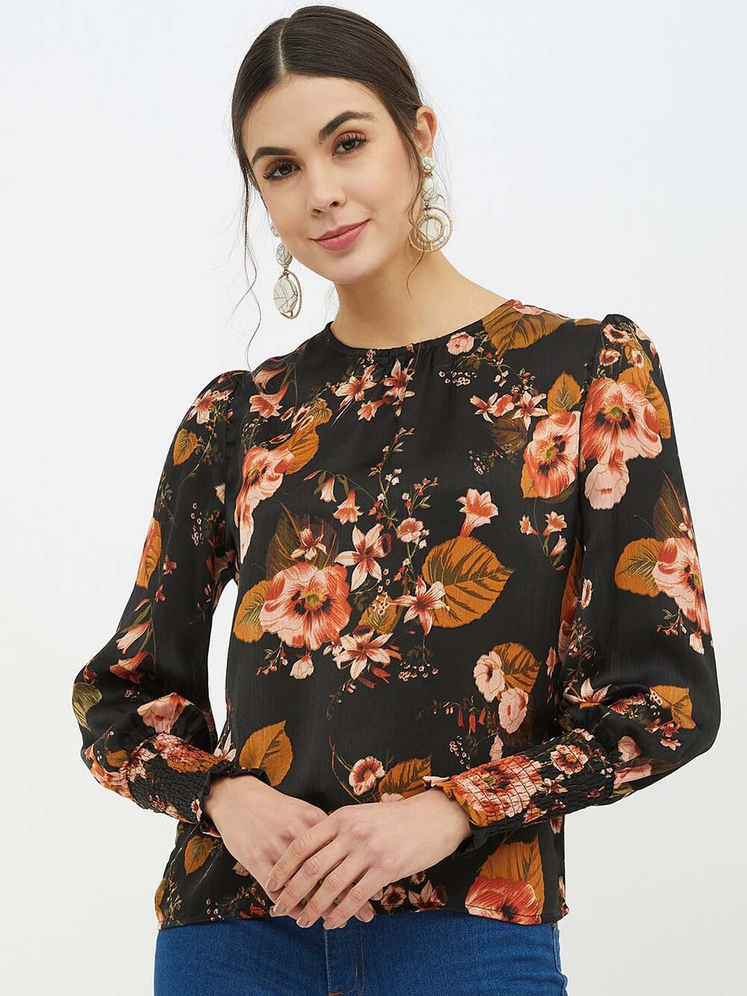 

Harpa Women Black Printed Top