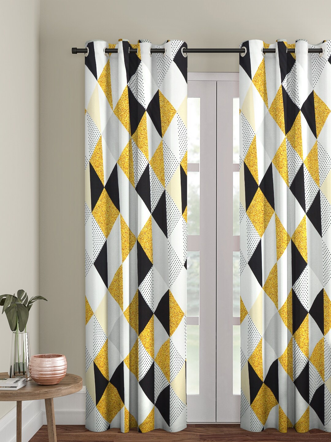 

Cortina White & Yellow Single Printed Long Door Curtain