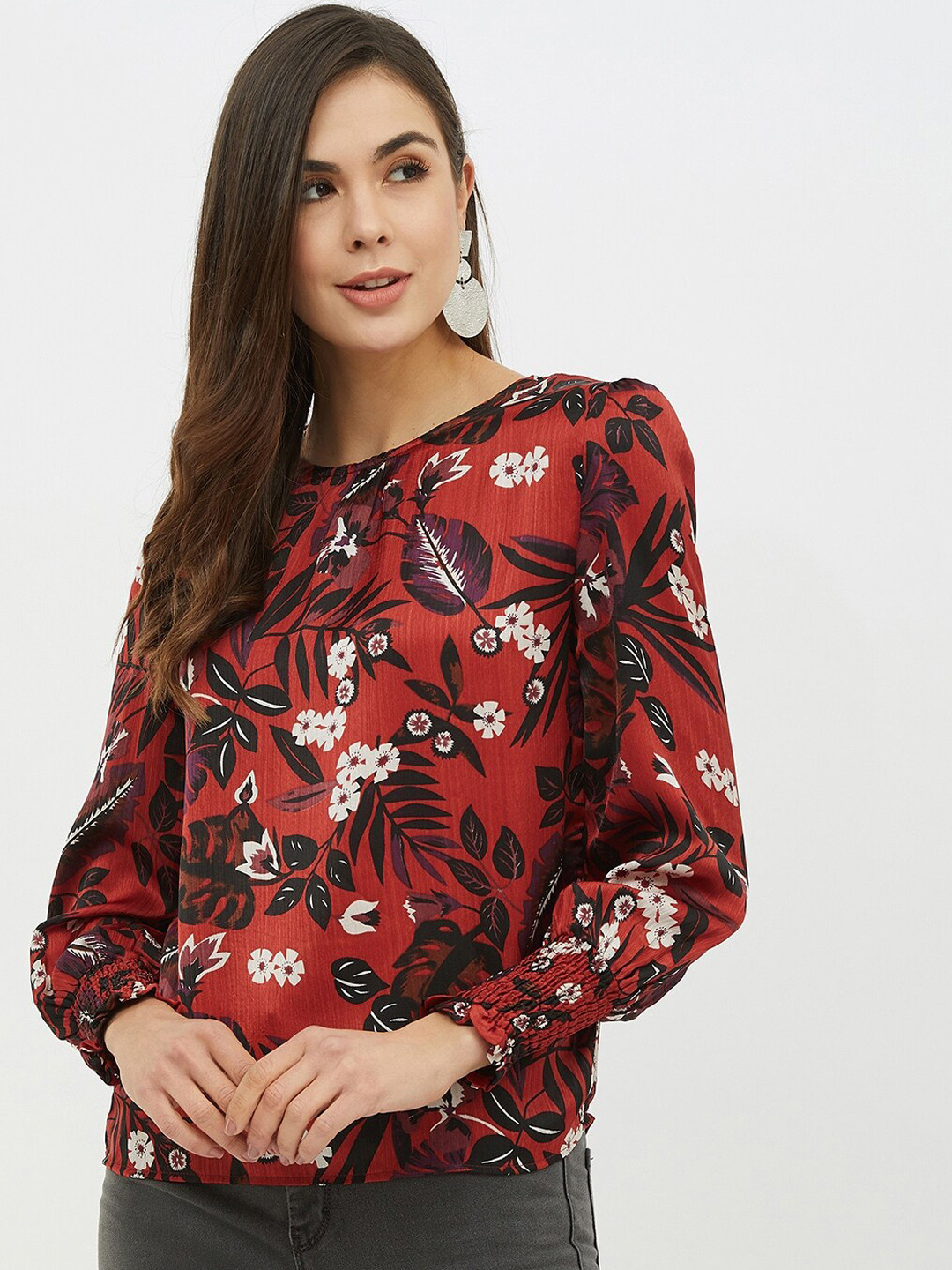 

Harpa Women Red Printed Top