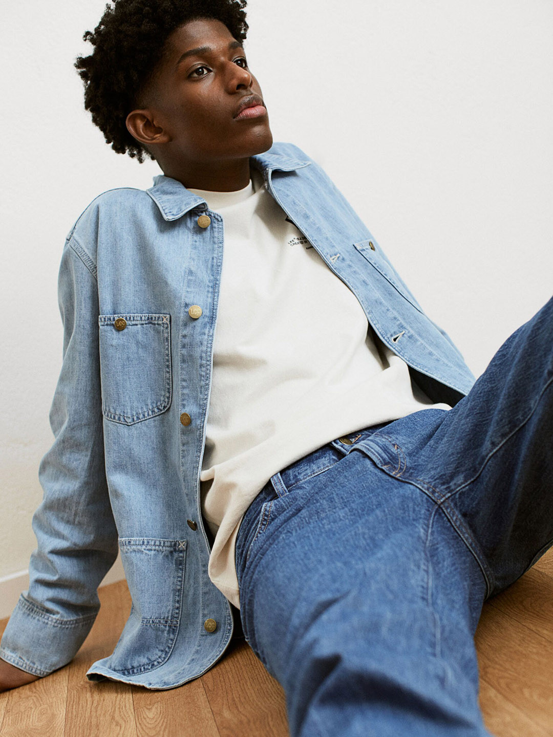 

H&M Men Blue Solid Regular Sustainable Jeans