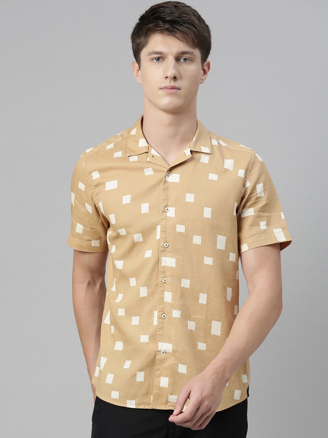 

RARE RABBIT Men Beige Regular Fit Printed Casual Shirt