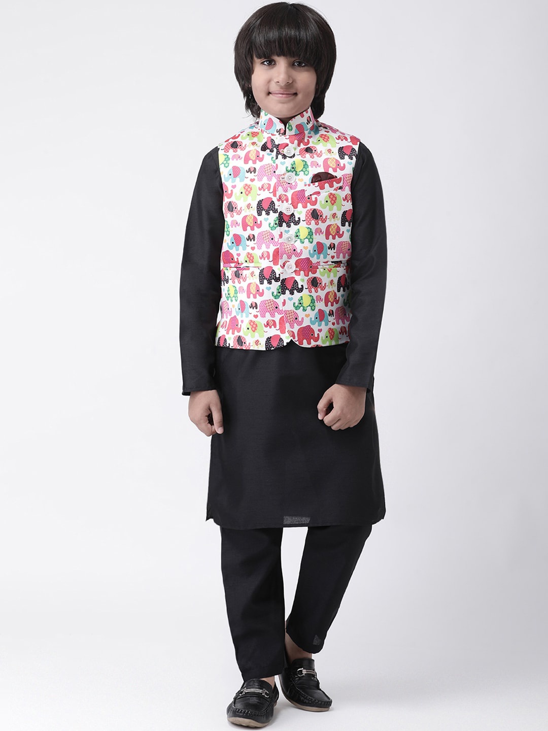 

Hangup Boys Black Solid Kurta with Pyjamas with Nehru Jacket