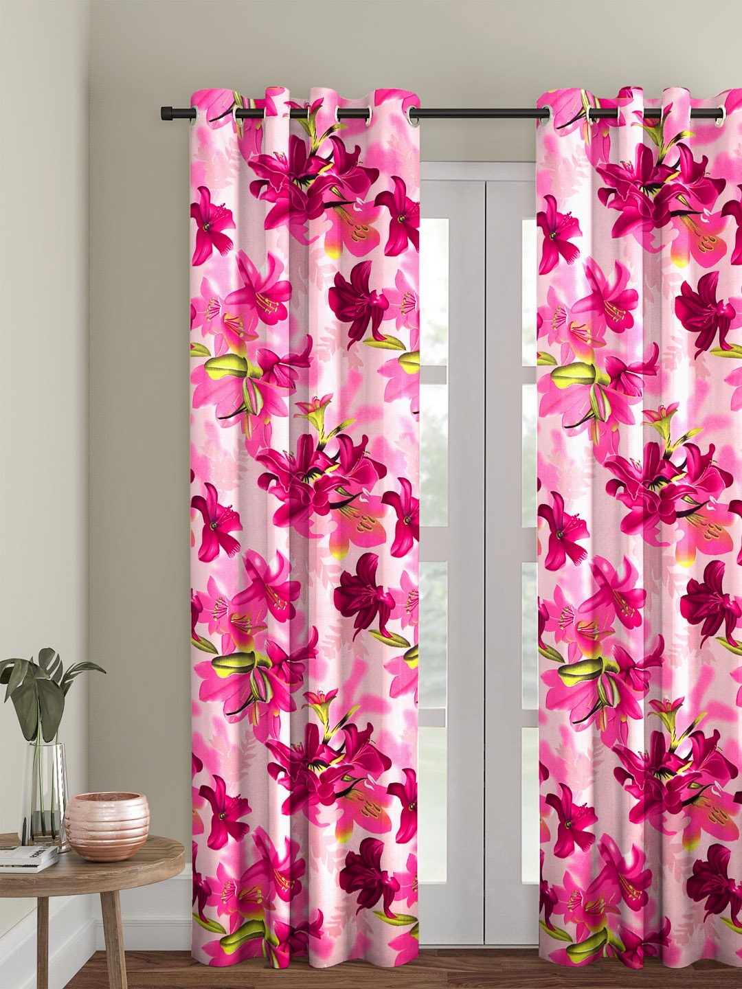 

Cortina Pink Single Printed Long Door Curtain