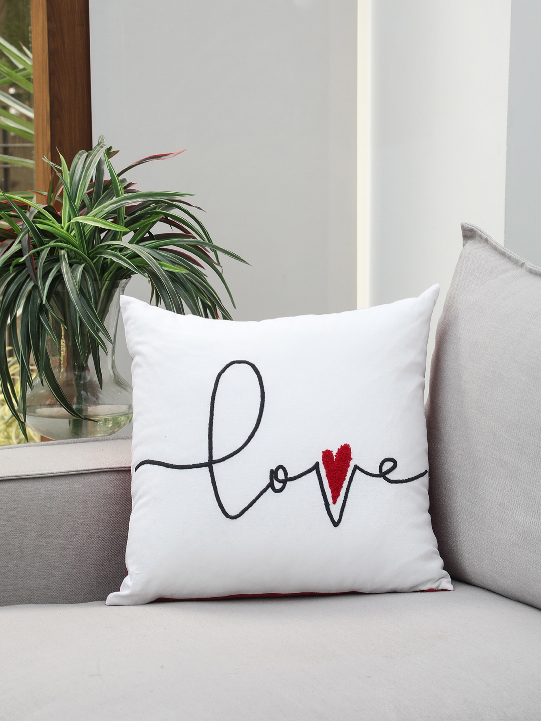BLUE BOAT Off-White & Red Single Embroidered Square Cushion Cover