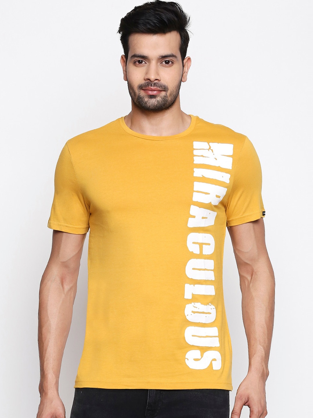 

People Men Mustard Printed Round Neck T-shirt