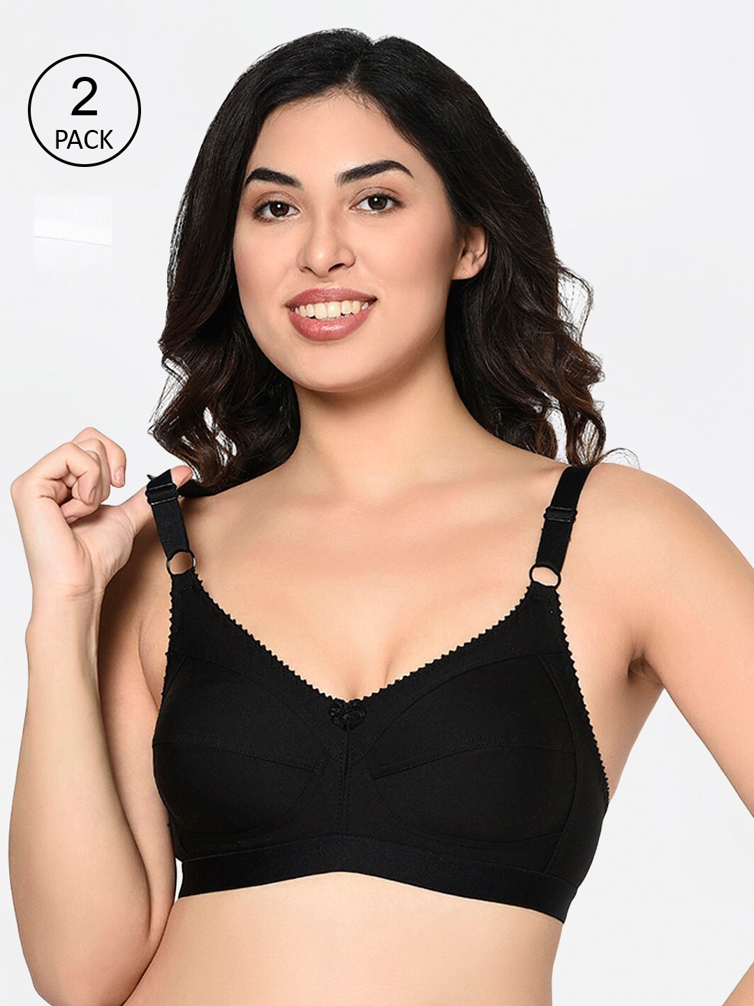 

Bodycare Pack Of 2 Black & White Solid Non-Wired Non Padded Everyday Bra 6581BW-2PCS
