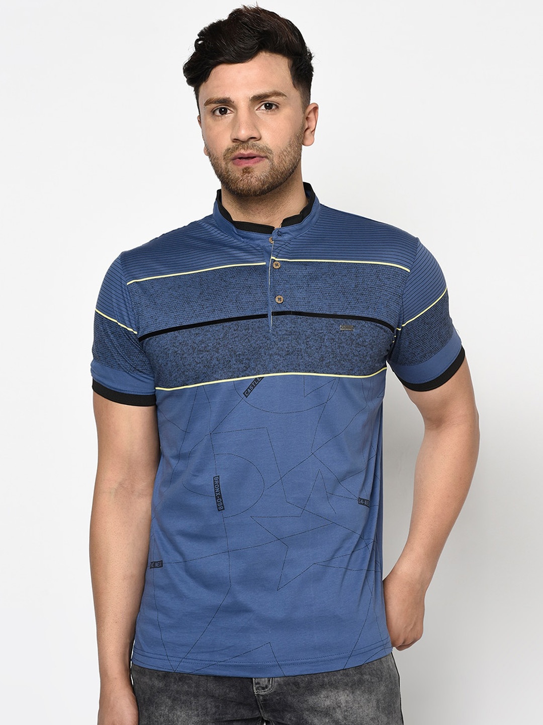 

Duke Men Blue Solid Polo Collar T-shirt