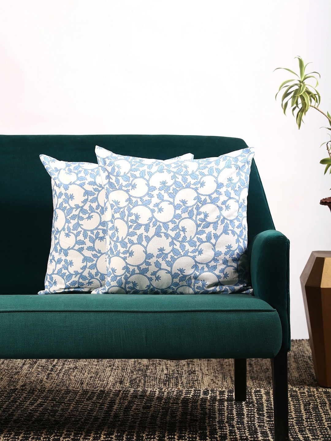Contrast Living White & Blue Set of 2 Floral Square Cushion Covers