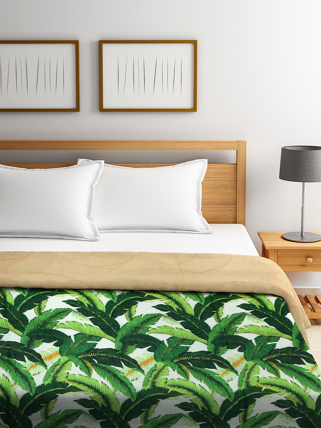 

REME Green & White Floral Heavy Winter 150 GSM Double Bed Quilt