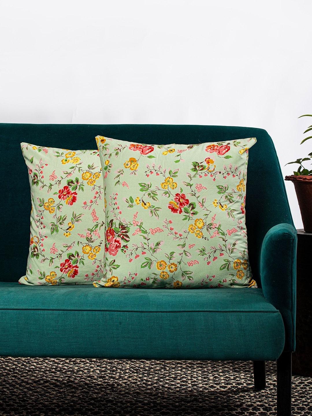 

Contrast Living White & Green Set of 2 Floral Square Cushion Covers