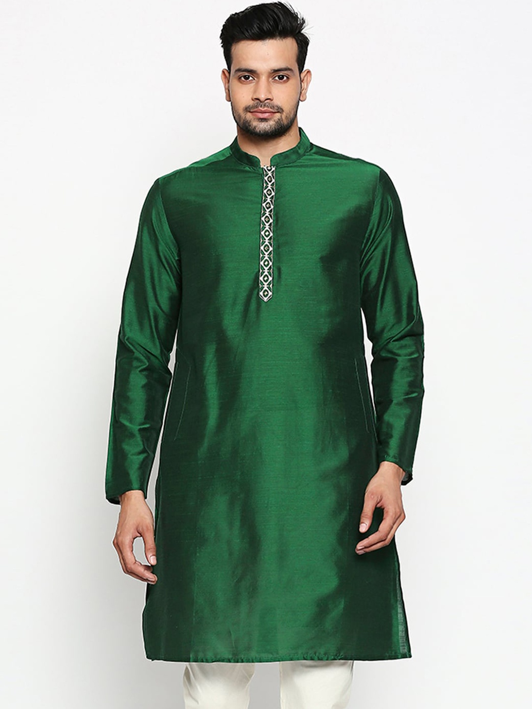 

indus route by Pantaloons Men Green Solid Straight Kurta