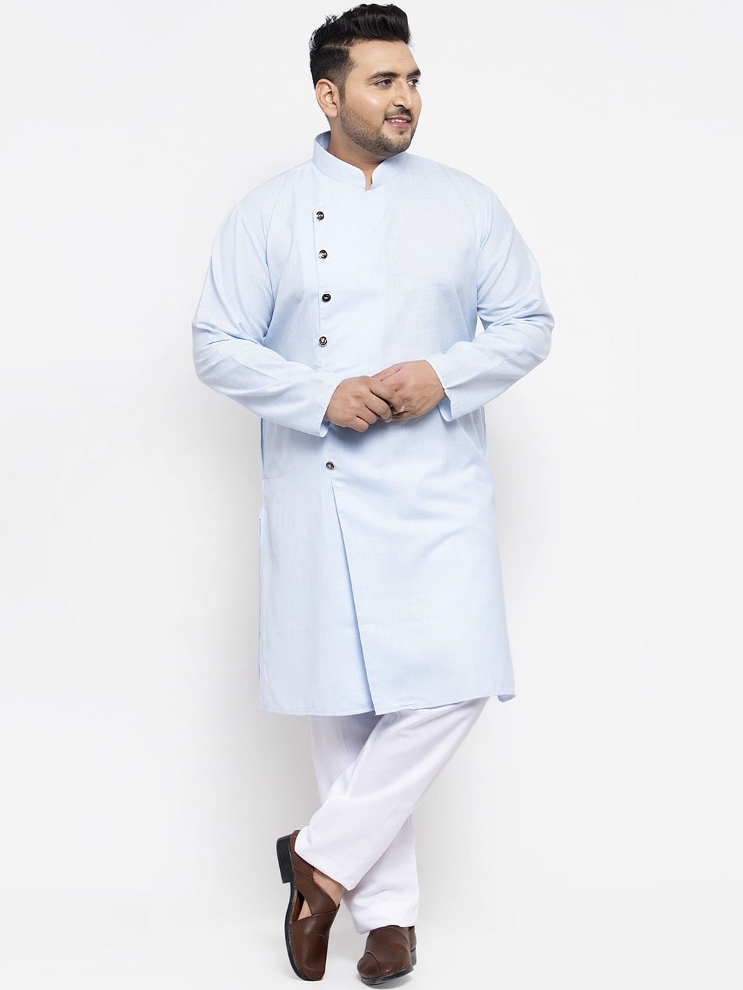 

plusS Men Blue Solid Kurta with Pyjamas