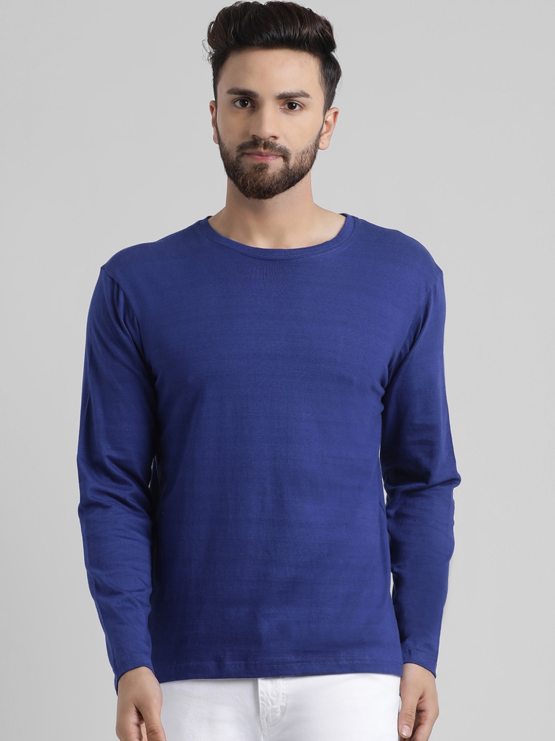 GRACIT Men Blue Solid Round Neck T-shirt