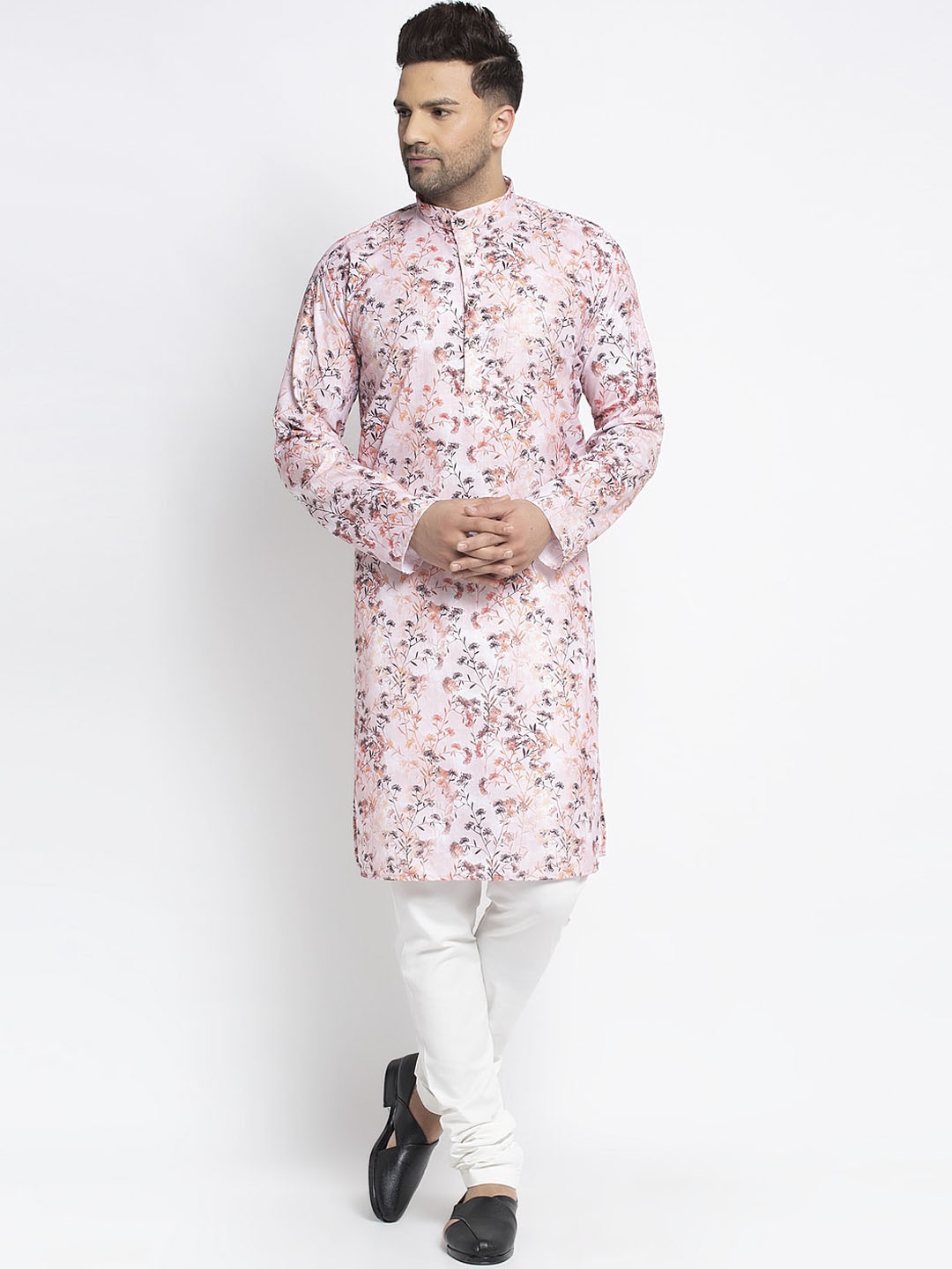 

Benstoke Men Off-White Printed Kurta with Churidar