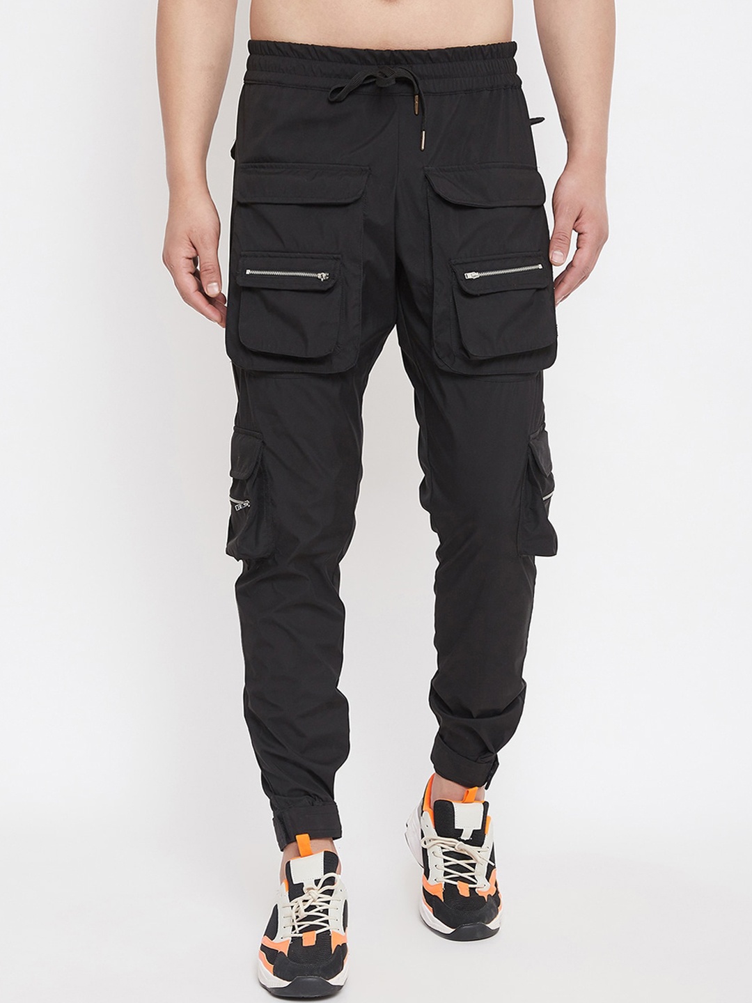 

FUGAZEE Men Black Solid Slim Fit Joggers