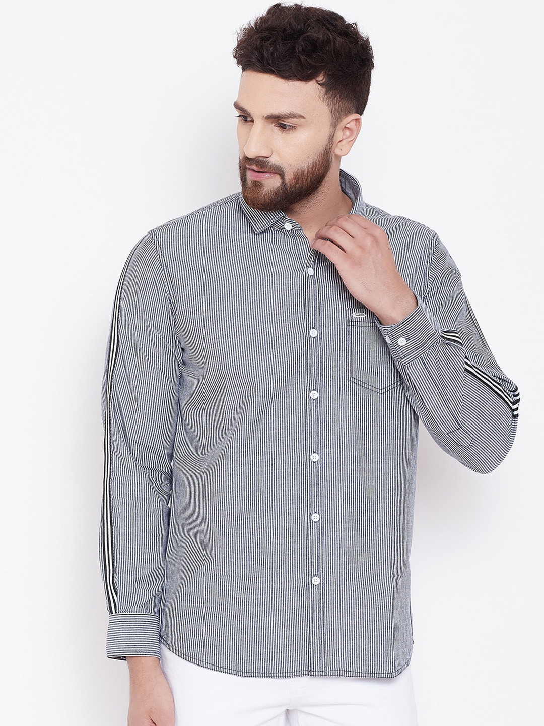 

American Archer Men Grey & White Slim Fit Striped Casual Shirt
