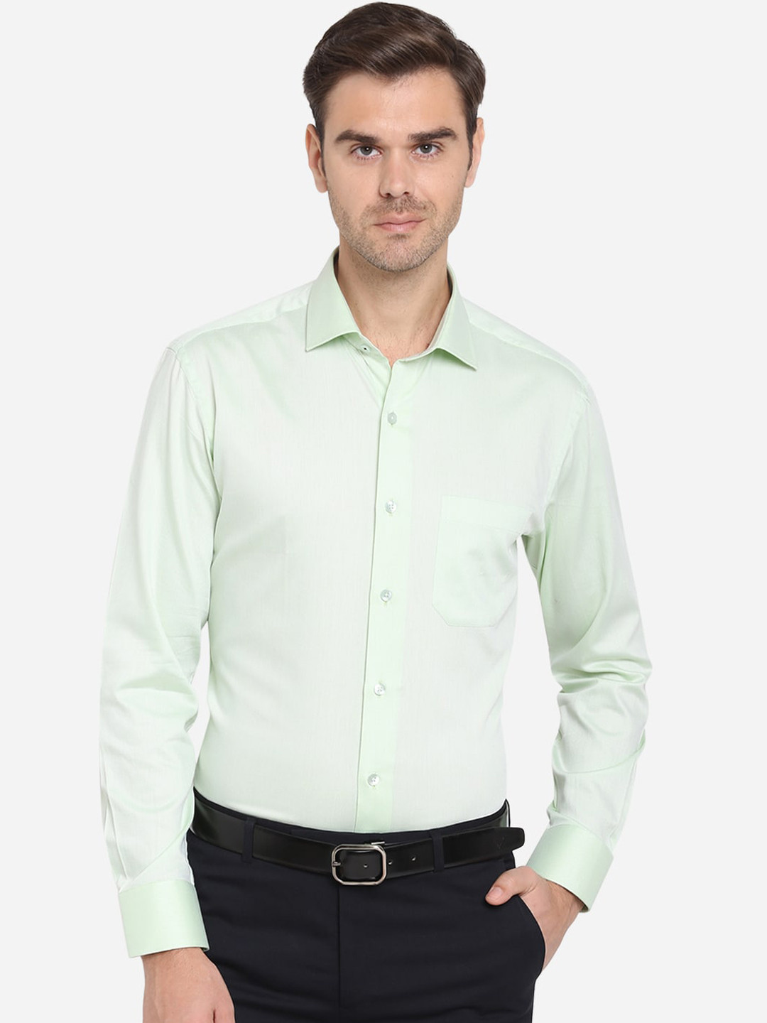 

METAL Men Green Slim Fit Solid Formal Shirt