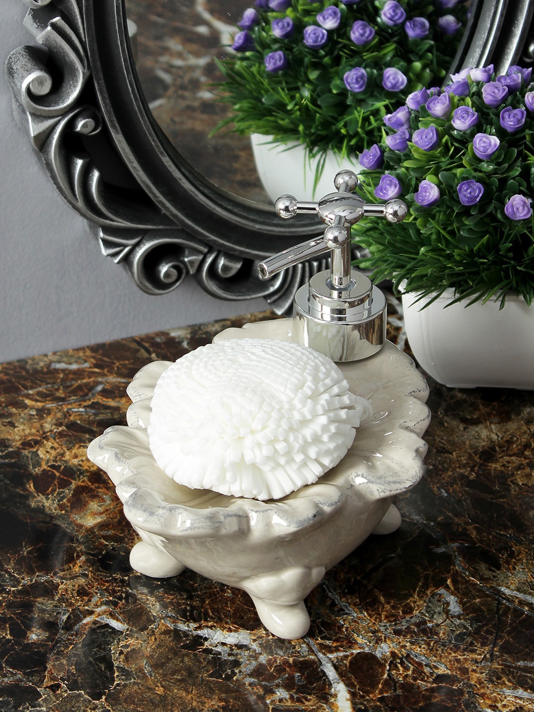 

A Vintage Affair- Home Decor Off-White Solid Ceramic Liquid Soap Dispenser With Sponge