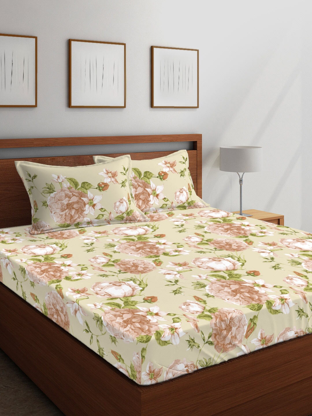 

Layers Beige & Pink Floral 104 TC Cotton 1 Queen Bedsheet with 2 Pillow Covers