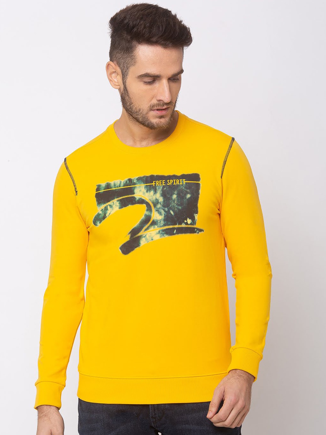 

SPYKAR Men Yellow & Black Printed Sweatshirt