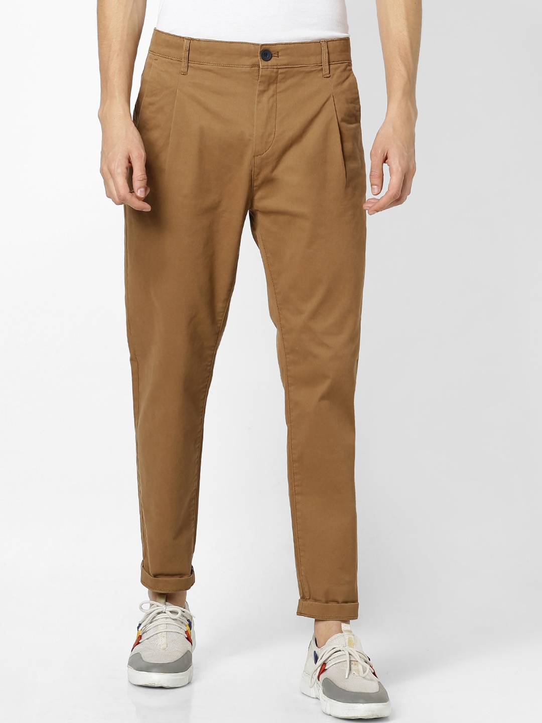 

Celio Men Brown Skinny Fit Solid Chinos
