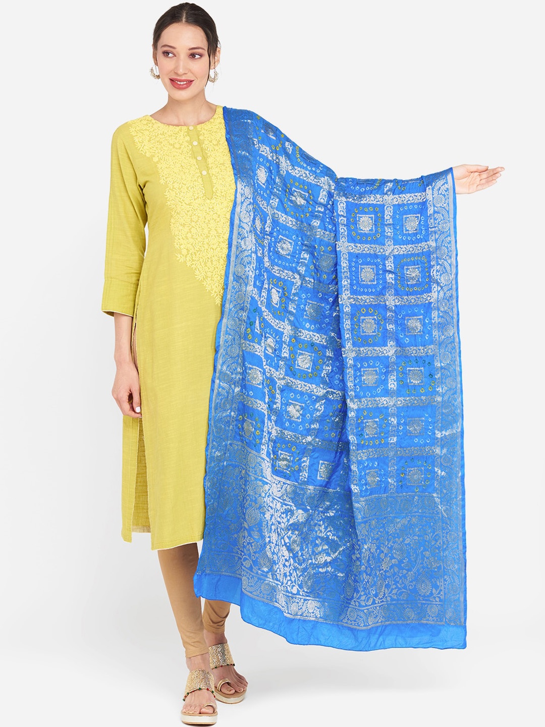 

Dupatta Bazaar Women Turquoise Blue Banarasi Bhandej Gharchola Silk Dupatta