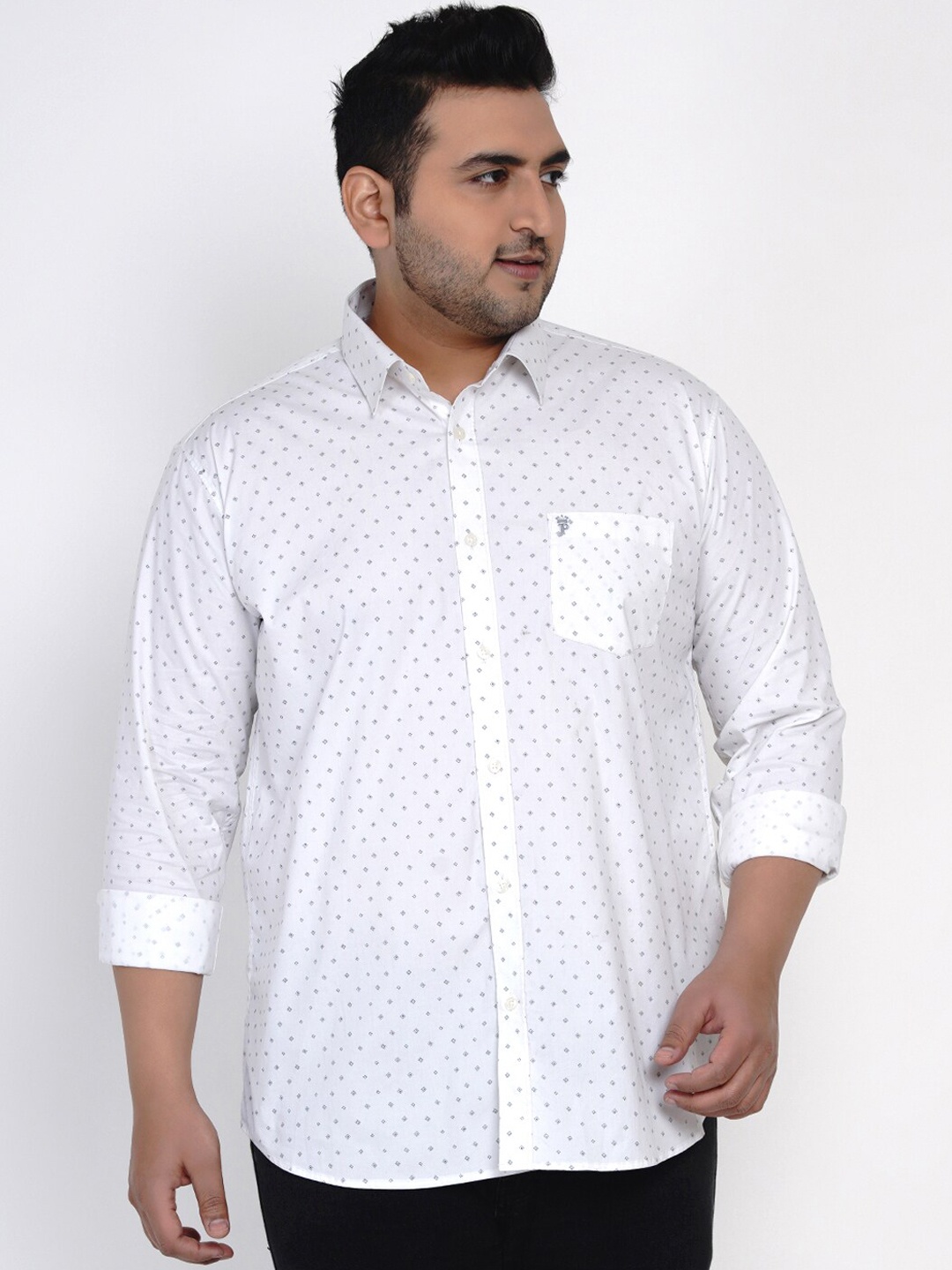

John Pride Plus Size Men White & Black Regular Fit Printed Casual Shirt