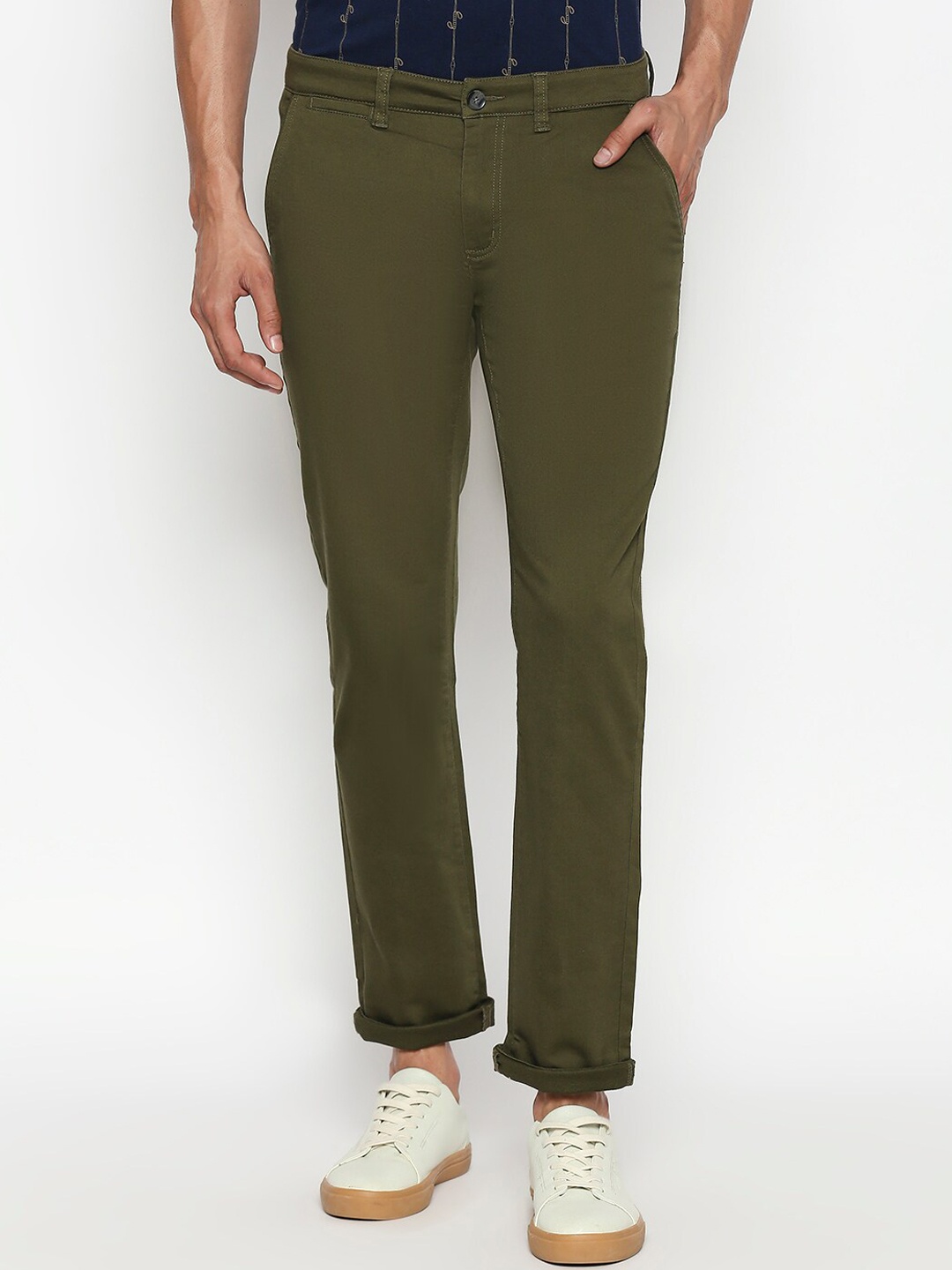 

BYFORD by Pantaloons Men Olive Green Slim Fit Solid Regular Trousers