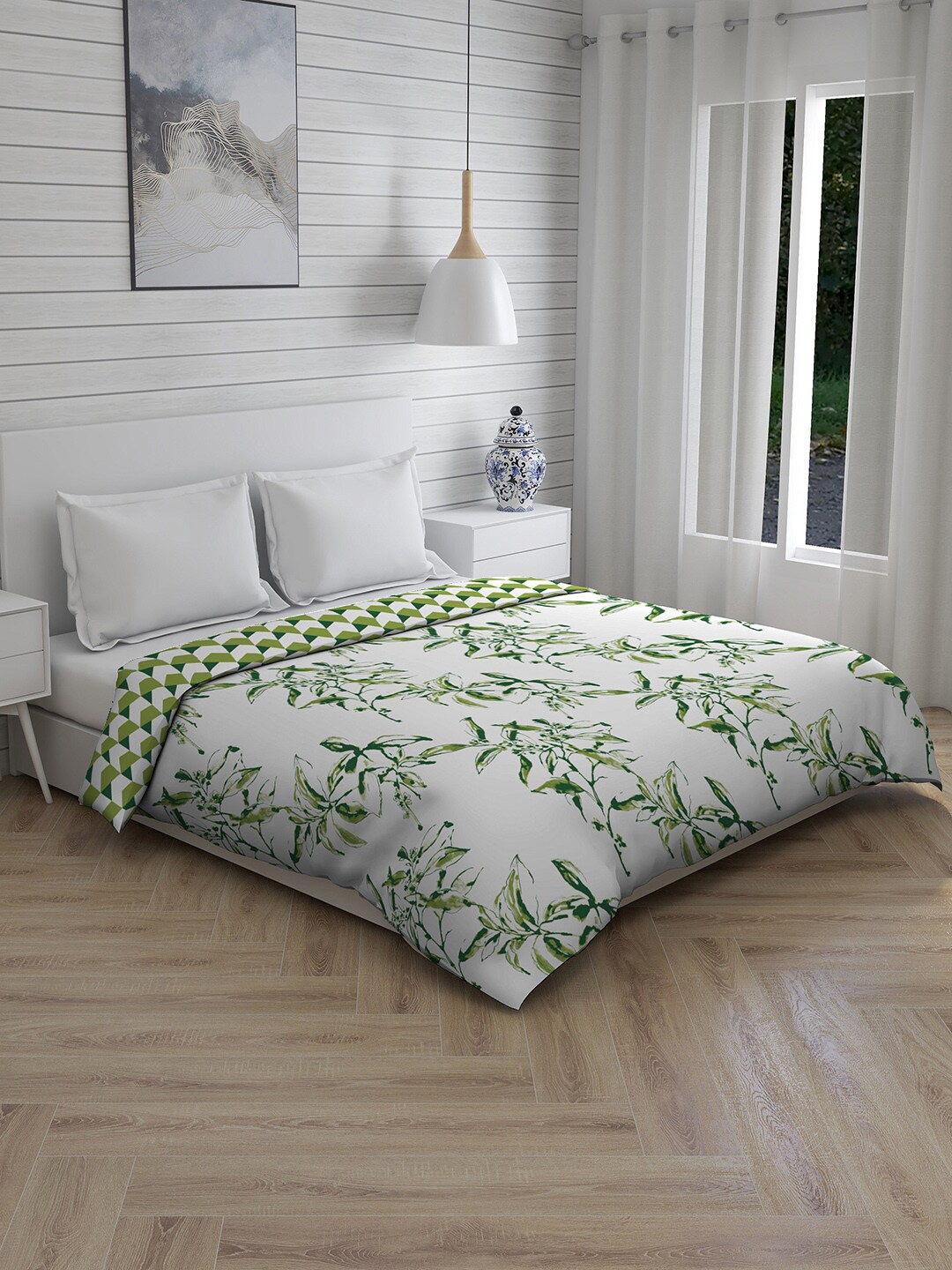 Layers White & Green Floral 144 TC AC Room Queen Double Bed Comforter