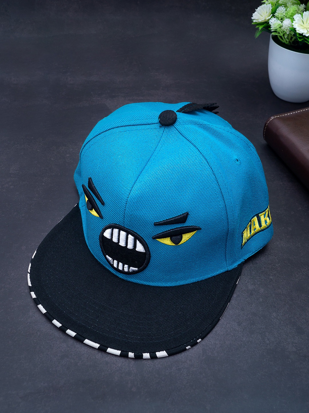 

Golden Peacock Unisex Blue & Black Embroidered Snapback Cap