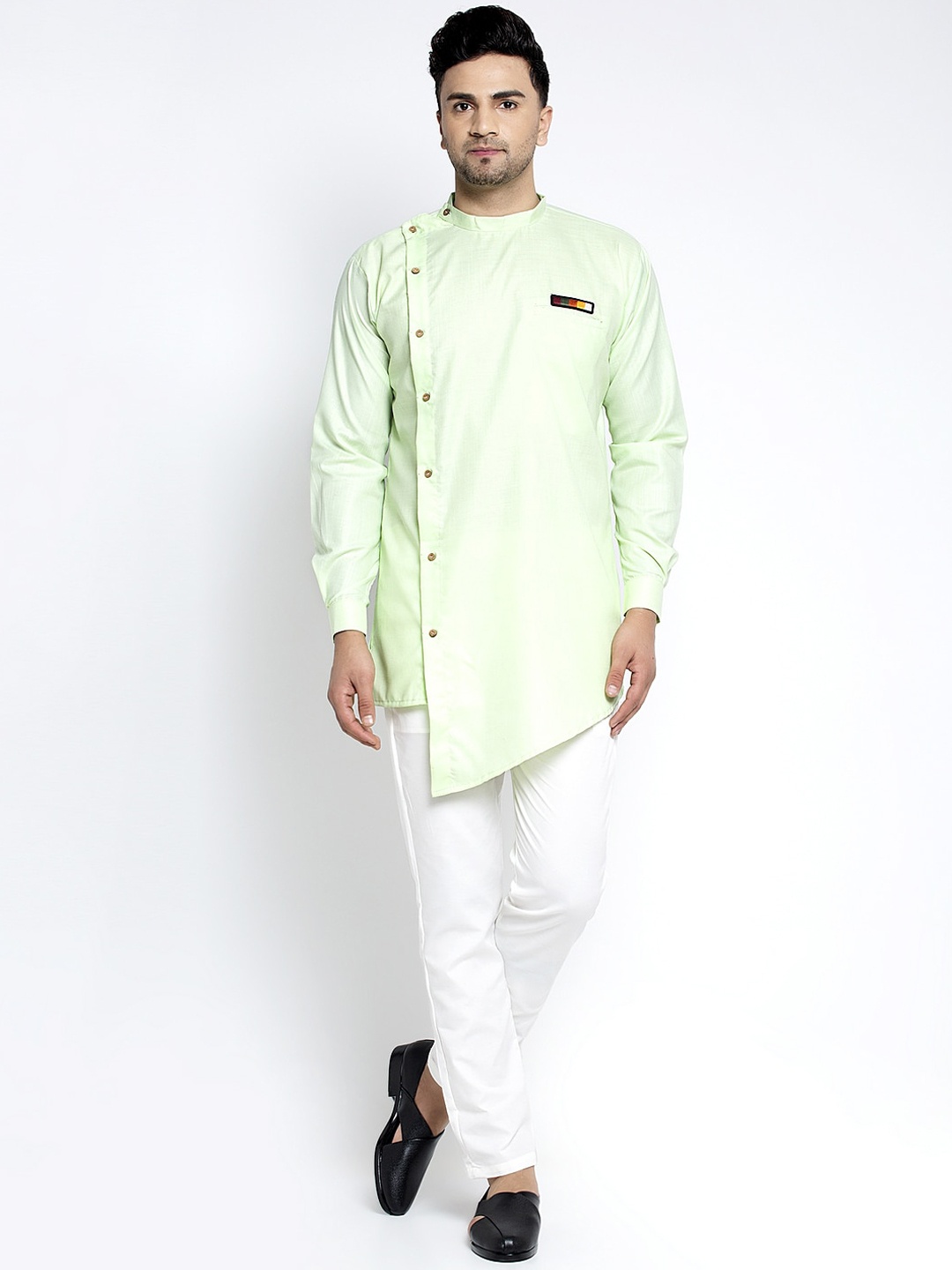 

Benstoke Men Green Solid Kurta with Pyjamas