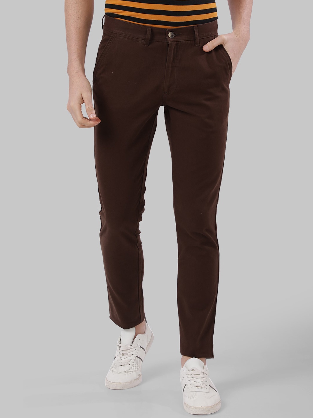 

Next Look Men Brown Regular Fit Solid Regular Trousers